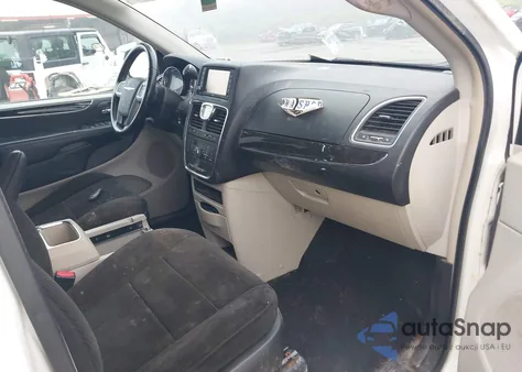 2013 Chrysler Town & Country Touring from USA, damaged, VIN 2C4RC1BG0DR559767